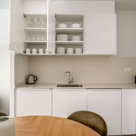 Blueground El Putxet I El Farro Fully Furnished Bcn-133 Apartment
