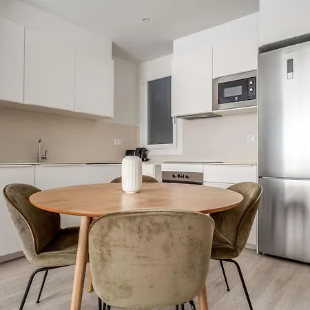 Apartment Blueground El Putxet I El Farro Fully Furnished Bcn-133 *